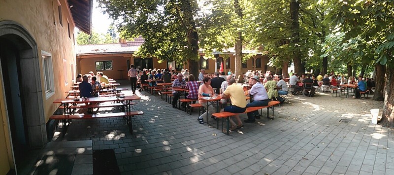 Rahbauer Weihbüchl, Biergarten in 84036 Kumhausen, alle