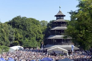 Biergarten am Chinesischen Turm - München